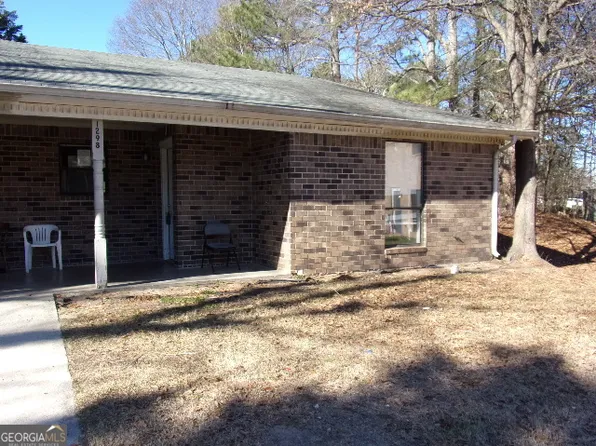 1298 Knoll Ct NW, Conyers, GA 30012