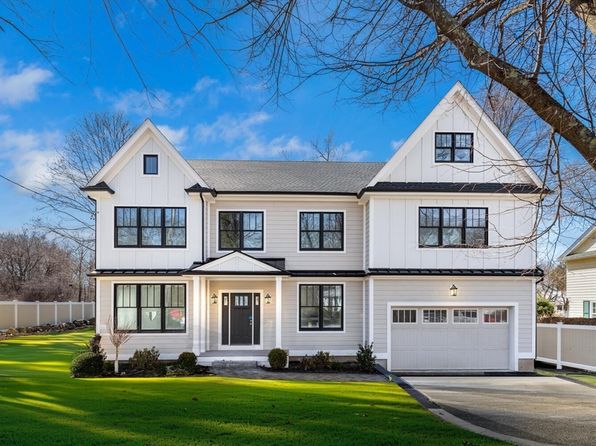9 Stanley Rd, Belmont, MA 02478