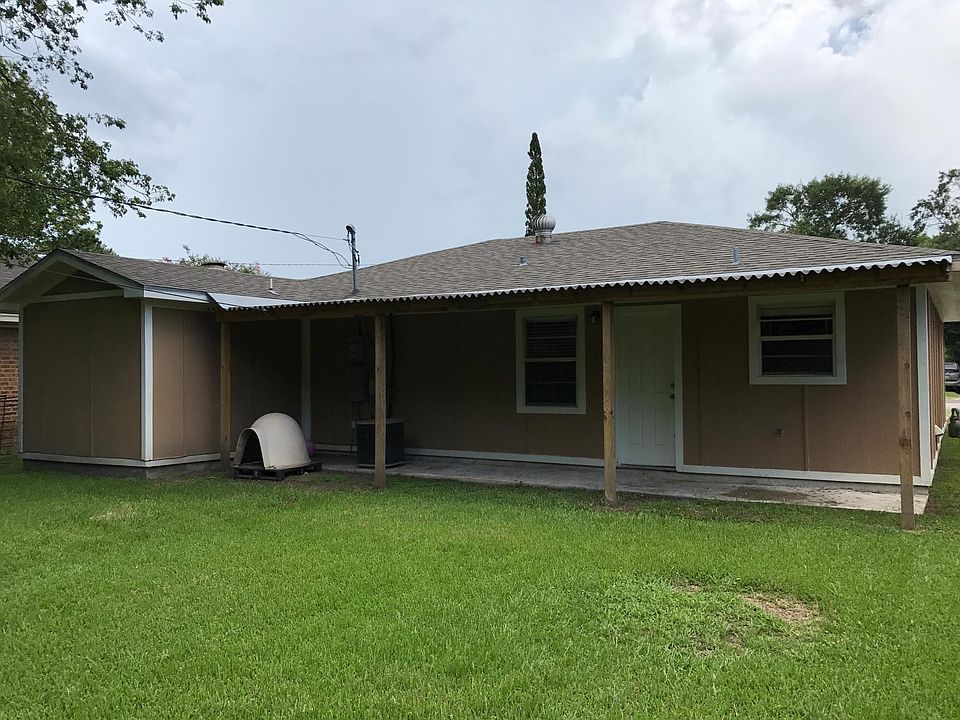 Covered back patio