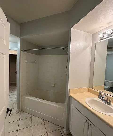 15605 Ocean Walk Cir #301 — Photo 19
