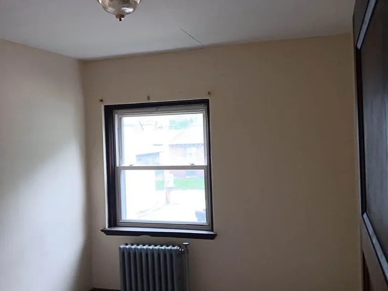 5700 W North Ave — Photo 2
