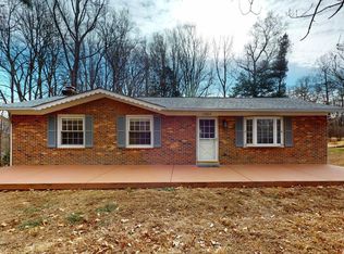 11813 Cornwell Dr, Manassas, VA 20112