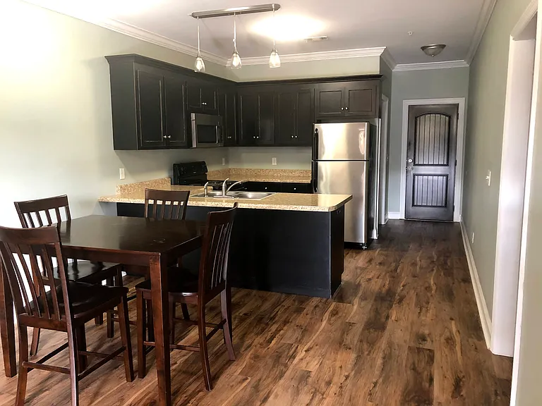 805 Harmon Heights — Photo 42