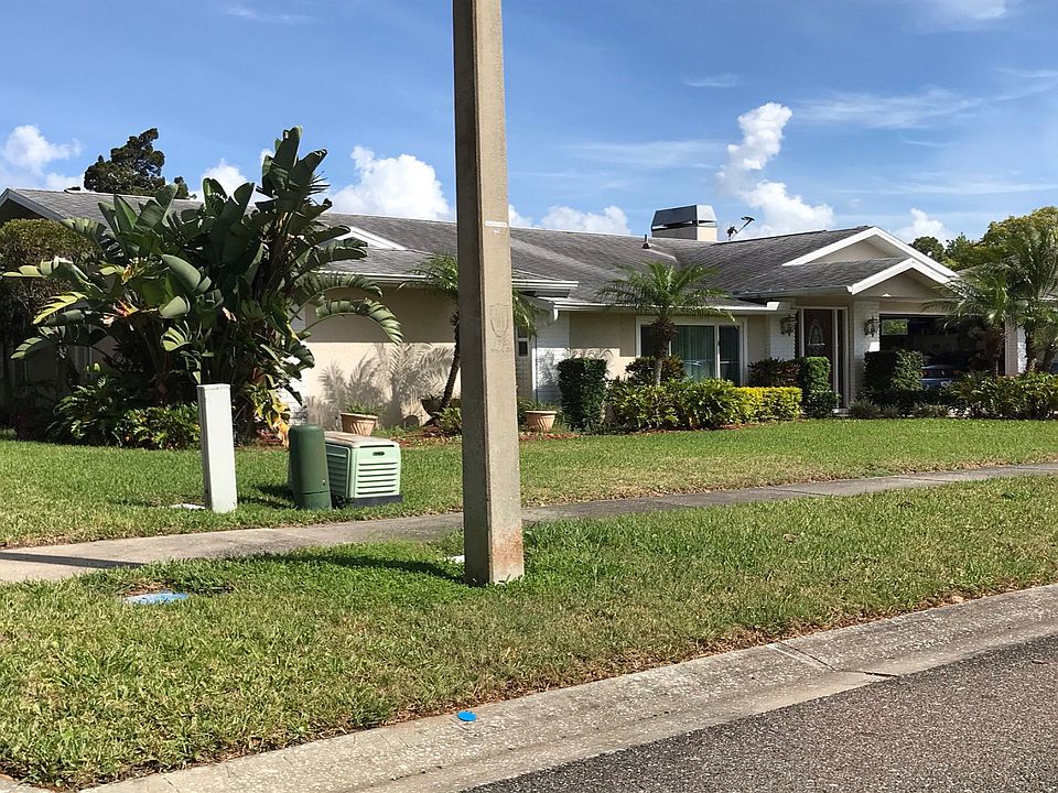 2nd image of 1348 Hillside Dr