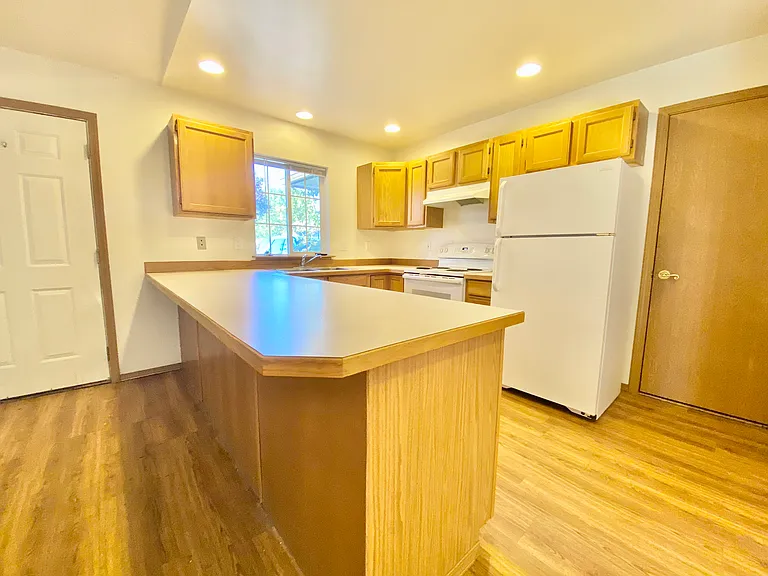 811 Jamie Dr — Photo 6