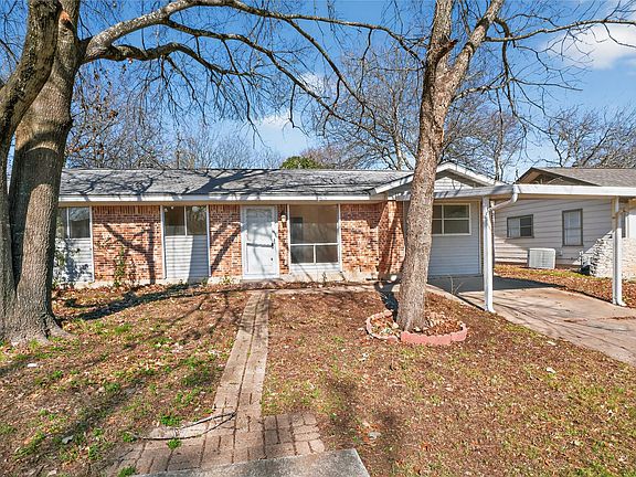 2nd image of 6502 Middleham Pl