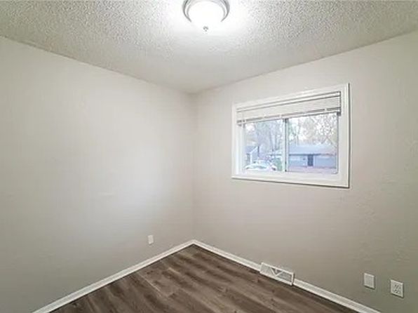 8407 E 114th Ter