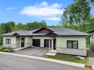 14 Ertler Ln, Huntsville, ON P1H 1S7