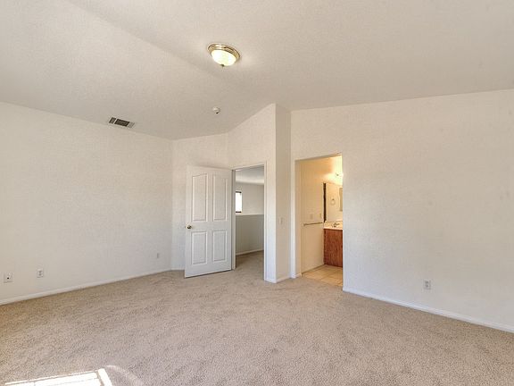 5th image of 2550 Havenpark Ave