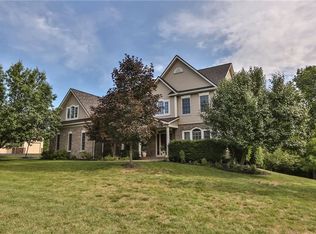 6586 Bradhurst St, Victor, NY 14564