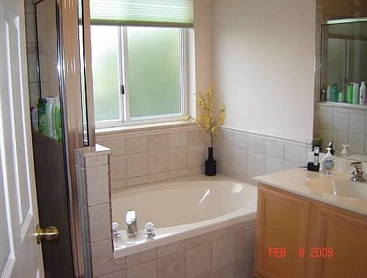 5th image of 5353 NW 111th Ct