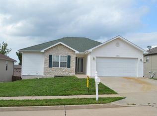 207 Amazon Dr, Columbia, MO 65202