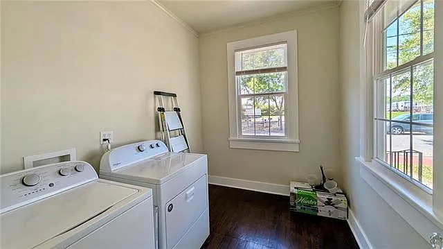 457 Sala Ave — Photo 14