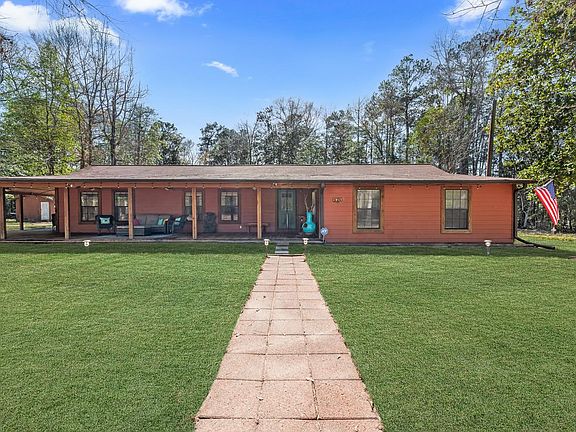 2nd image of 1083 County Road 297