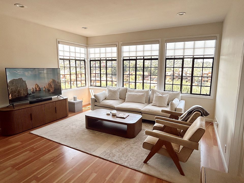 Living room. Very open and light.