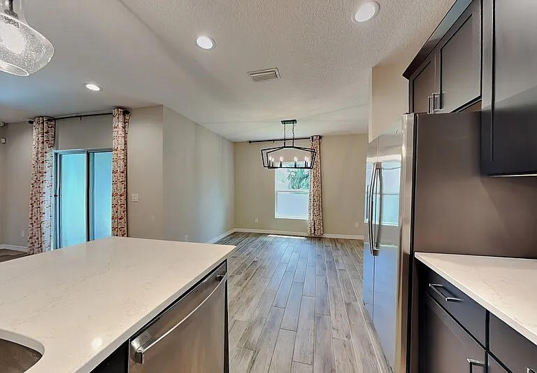 1245 Celery Oaks Ln — Photo 3