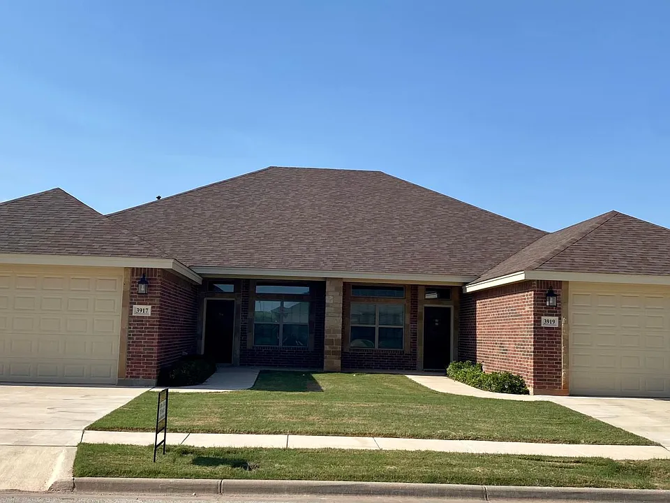 3917 Carrera Ln