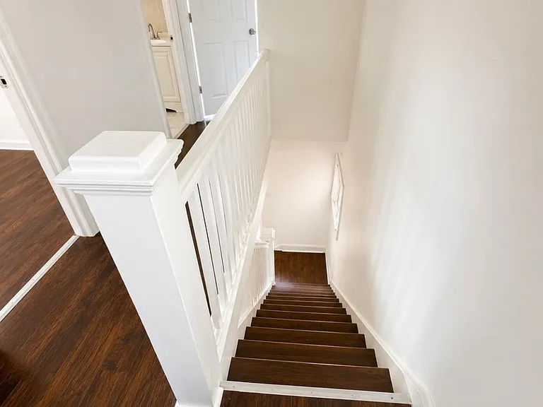 58 Williams Ave — Photo 6