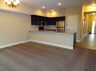 9408 N Adrian Ave, Kansas City, MO 64154