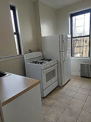 5th image of 306 Nassau Ave APT 3L