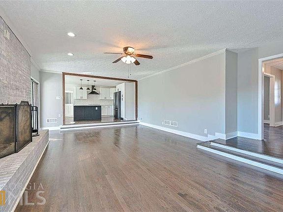 2nd image of 4430 Atha Cir