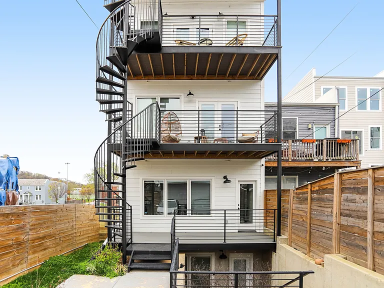 1638 Trinidad Ave NE #1-2 — Photo 35