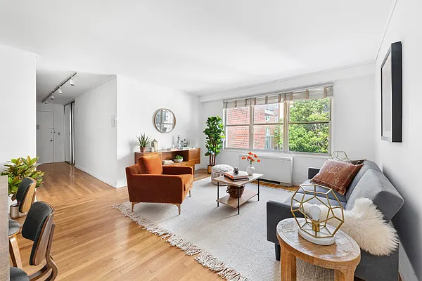 Sold by Compass | media 4