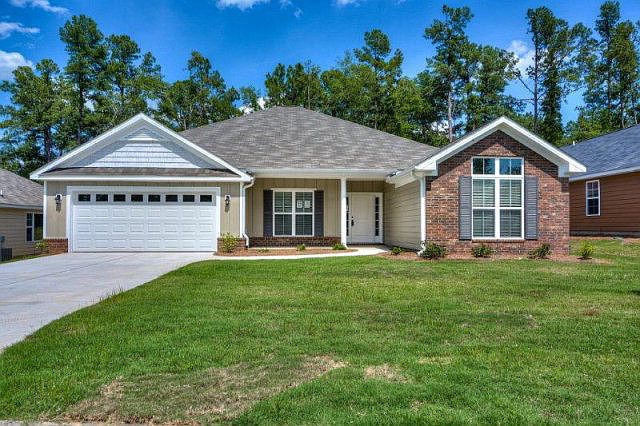 1st image of 321 Loudoun Drive