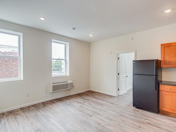 2nd image of 317 N 52nd St #7