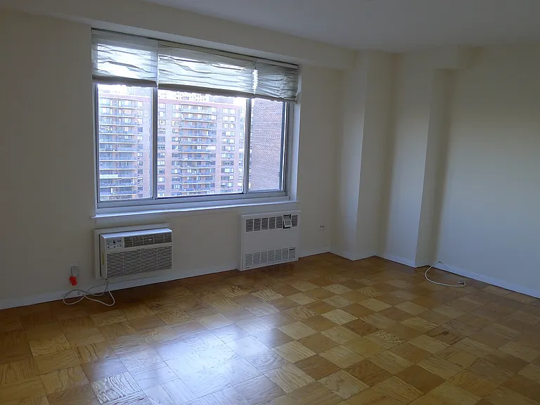 400 Central Park W #18C — Photo 17