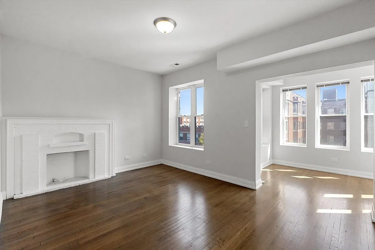 3 bed, $1,800 — Photo 4