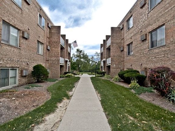 2nd image of 3608 Westwood Northern Blvd Unit 63