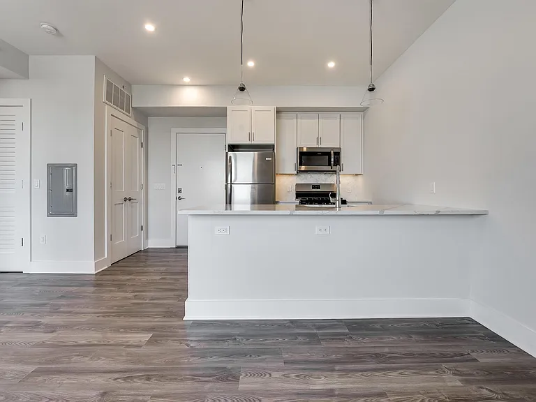 658 Grand St #202 — Photo 2