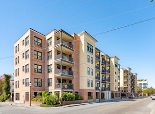 33 Calhoun St APT 248, Charleston, SC 29412