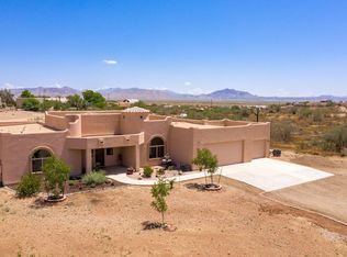 1044 E Old West Way, Phoenix, AZ 85085