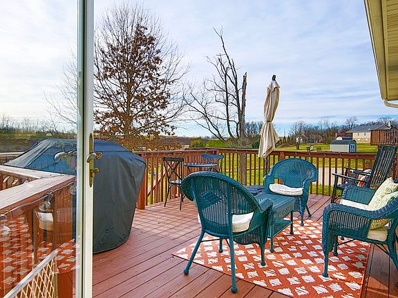 4th image of 2521 Magnolia Ct