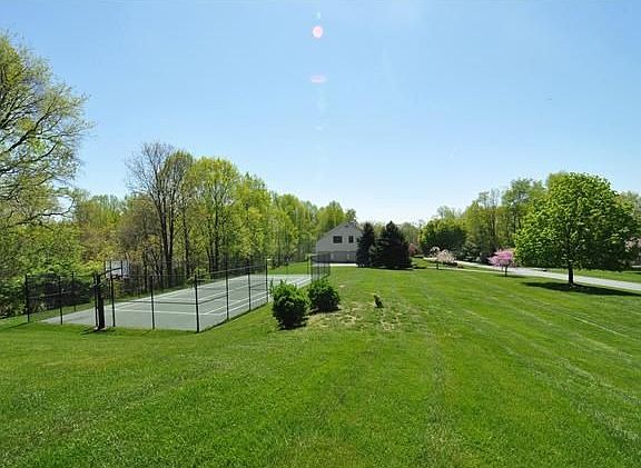 5th image of 127 Knoxlyn Farm Dr