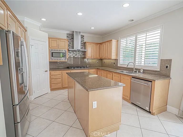 25910 Tennyson Ln — Photo 20