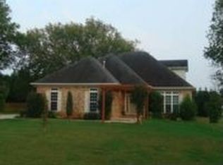 102 Winding Brook Ln, Huntsville, AL 35811