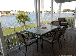 2909 Lakeshore Dr, Fort Lauderdale, FL 33312