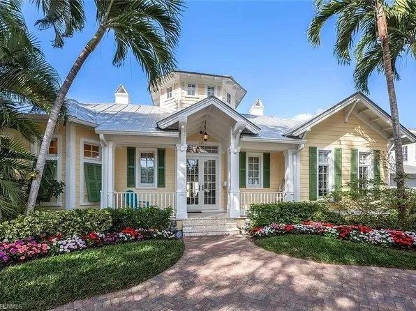 165 Broad Ave S, Naples, FL 34102