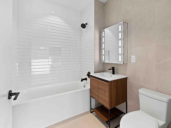 5th image of 315 Linden Blvd #4