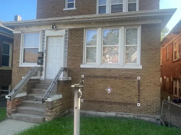 1061 Van Buren St, Gary, IN 46402