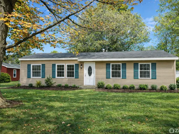 (undisclosed Address), Clinton, NY 13323