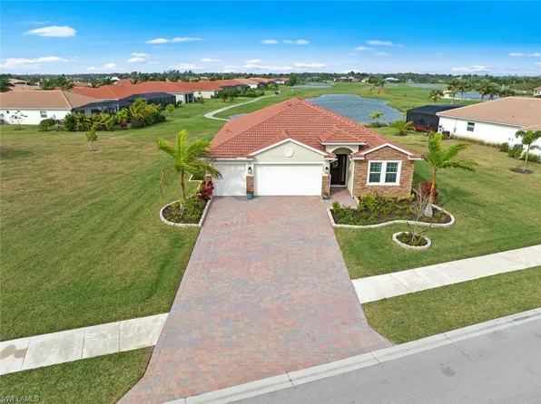 18748 Royal Hammock BLVD, NAPLES, FL 34114