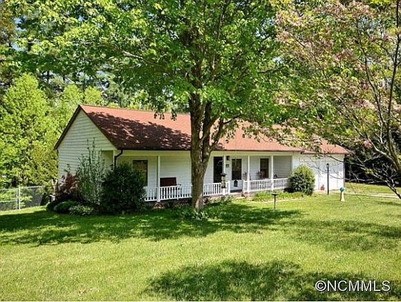 1st image of 1053 Wickins Dr