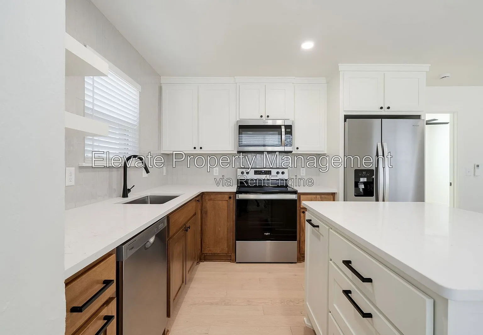 1 bed, 1.0 bath, 633 sqft, $1,395 — Photo 3