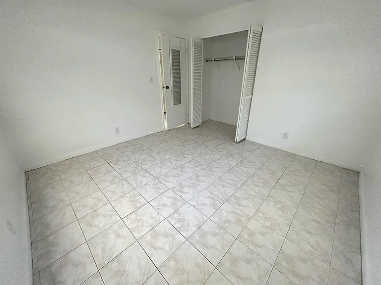 6140 SW 41st Ct — Photo 26