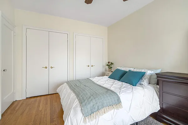 Sold by Compass | media 27