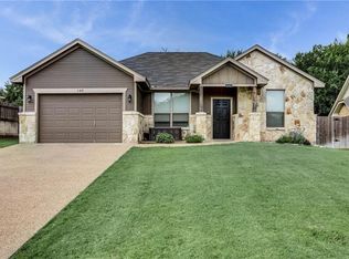 148 Flat Creek Dr, Waco, TX 76706